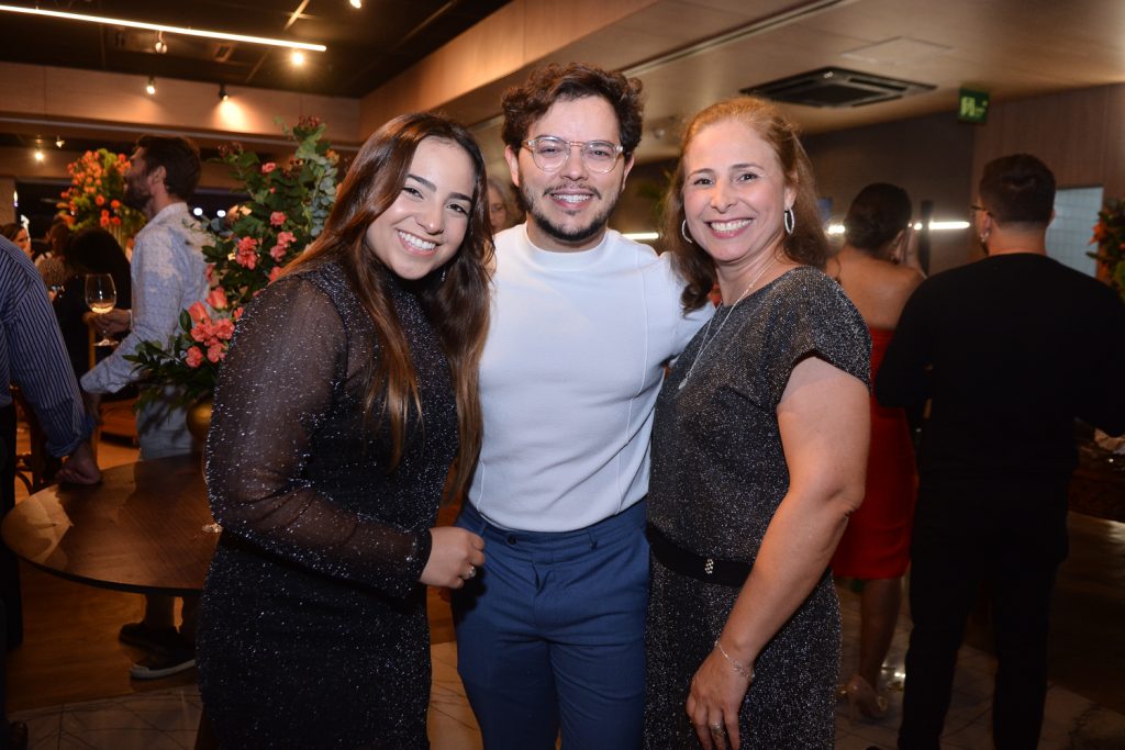 Alódia Guedis, Juarez Souza E Samyra Guimarães