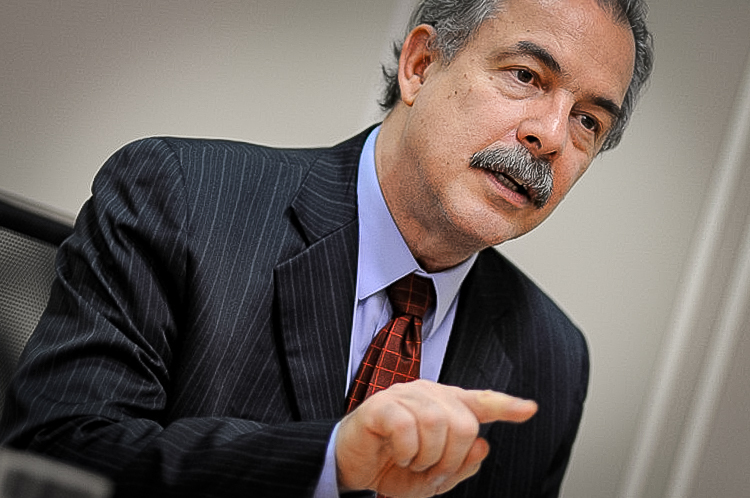 Mercadante afirma desconhecer iniciativa que prevê alteração da Lei das Estatais Mercadante afirma desconhecer iniciativa que prevê alteração da Lei das Estatais