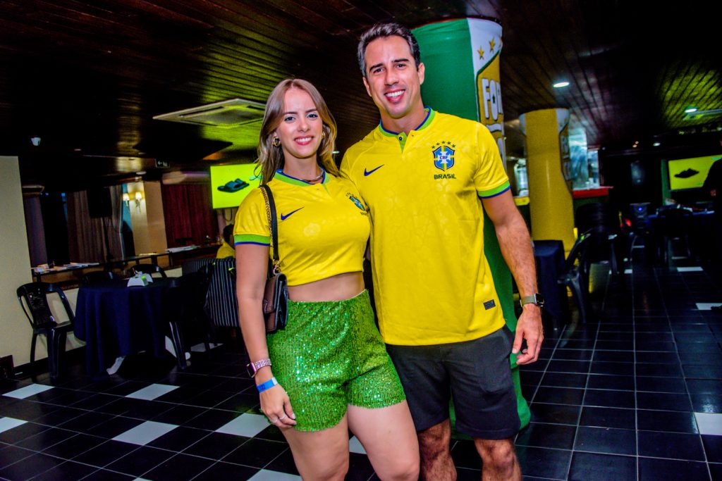 Amanda Castro E João Filho