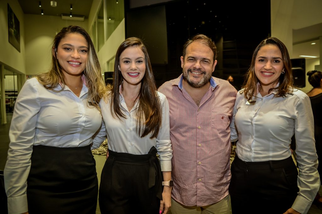 Amanda Ferreira, Erika Bessa, Marcos Viveiros, Katiane Dantas
