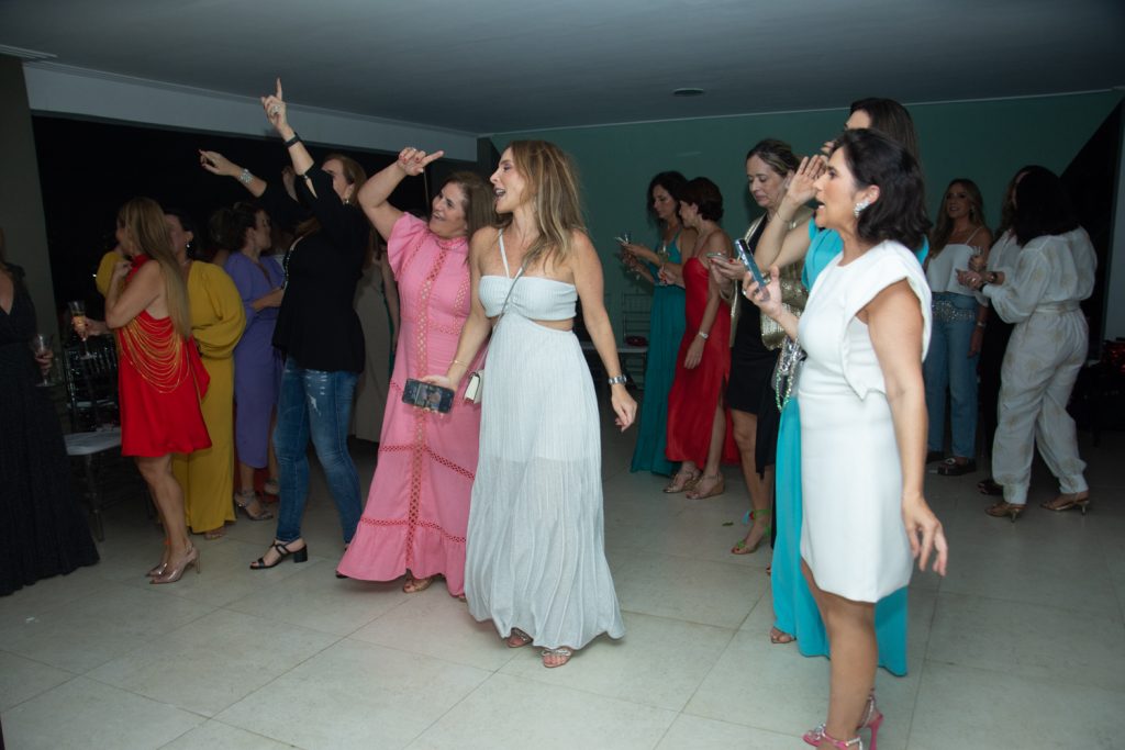 Ana Cristina Camelo Recebe Para O Natal Do Abraço (26)