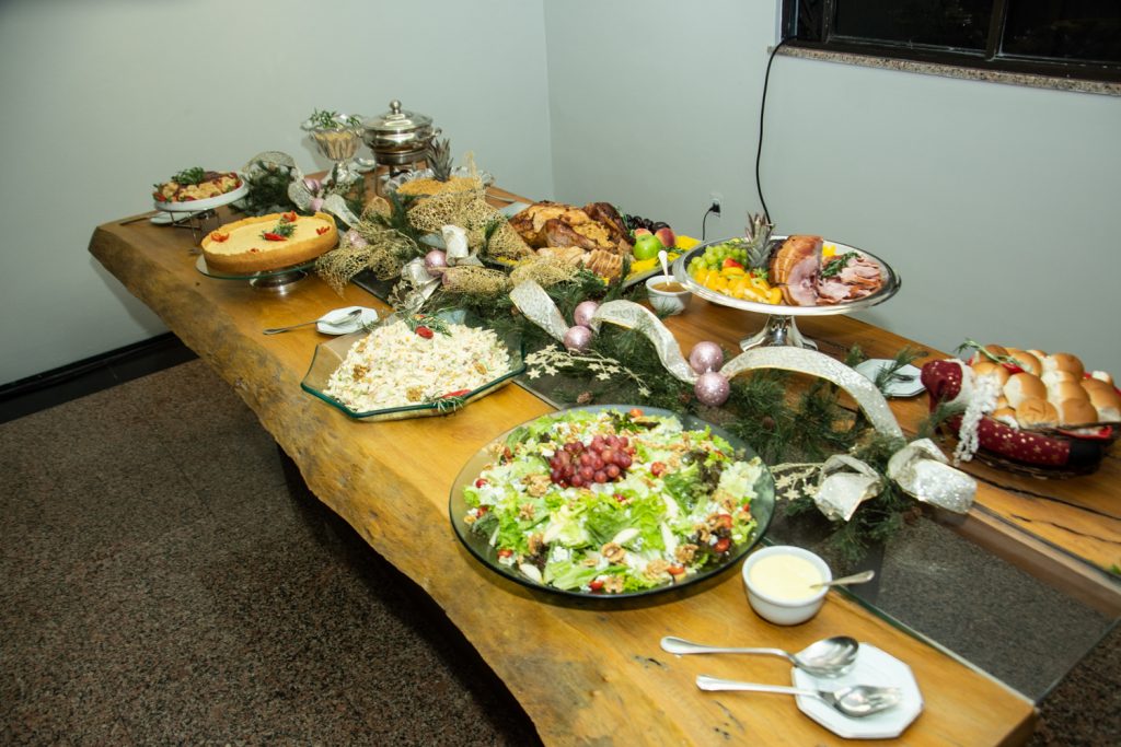 Ana Cristina Camelo Recebe Para O Natal Do Abraço (8)
