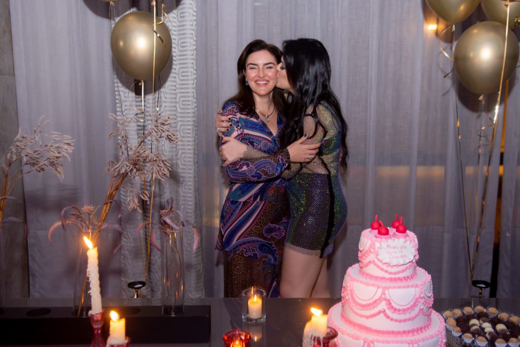 Andiara E Maria Fernanda Karbage (1)