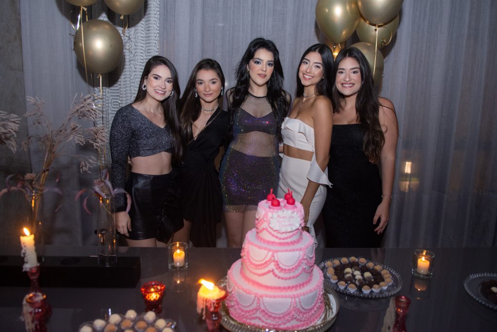 Beatriz Rodrigues, Lais Fontenele, Maria Fernanda Karbage, Marina Levy E Amanda Melo