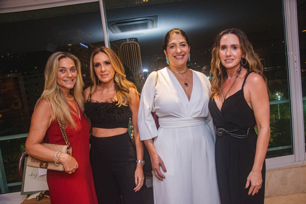 Celia Magalhaes, Renata Oliveira, Elisa Oliveira E Roberta Nogueira