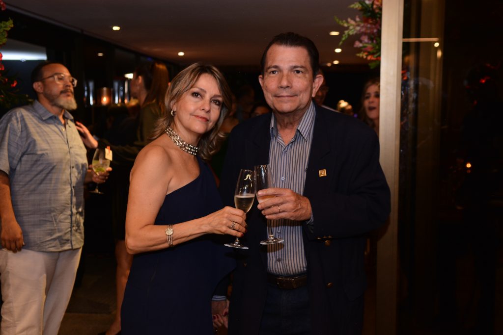 Circe Jane E Fernando Castro Alves