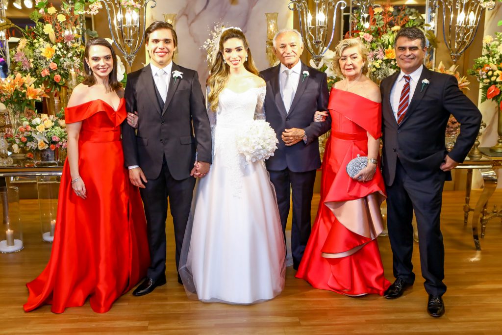 Claudia Pinheiro, Victor Vieira, Nathalia, Sandoval, Ba E Vitor Alencar