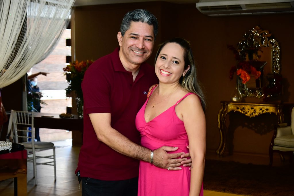 Cleber Oliveira E Daniele Maria