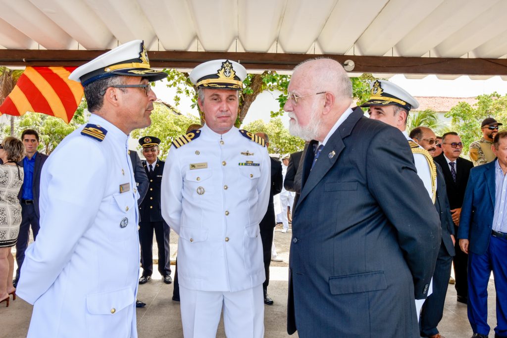 Comandante Daniel Rocha, Comandante Anderson Valença E Almirante Oberg