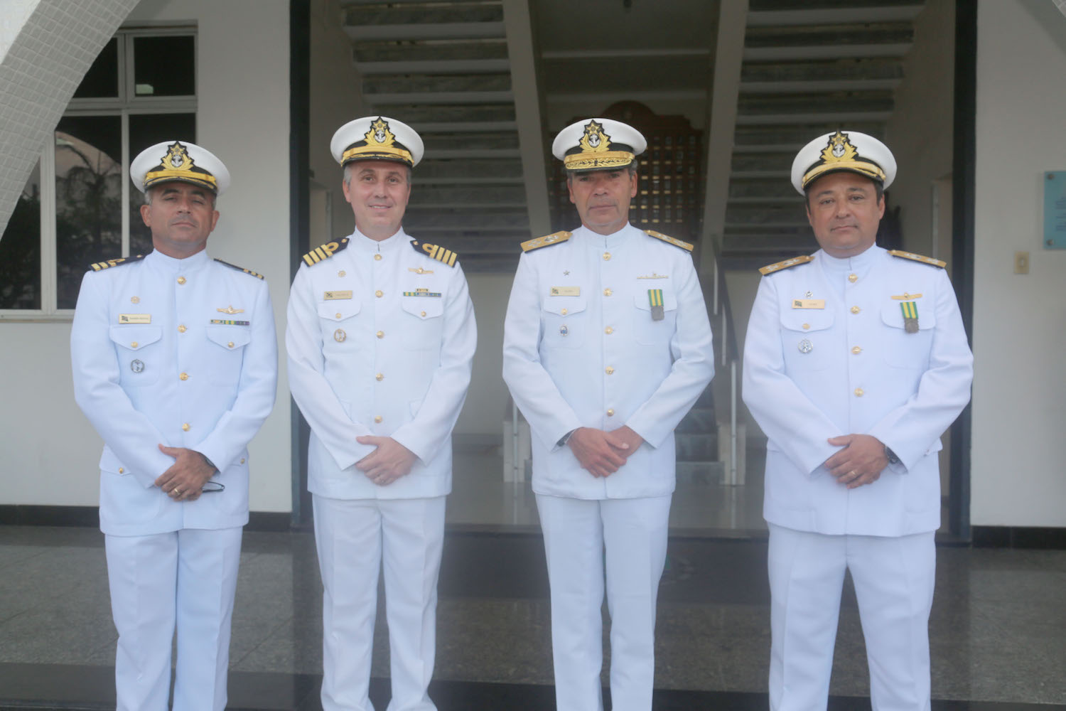 Almirante de esquadra Marcos Sampaio Olsen realiza solenidade em comemoração ao Dia do Marinheiro