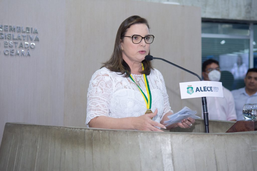 Cristiane Leitão (1)