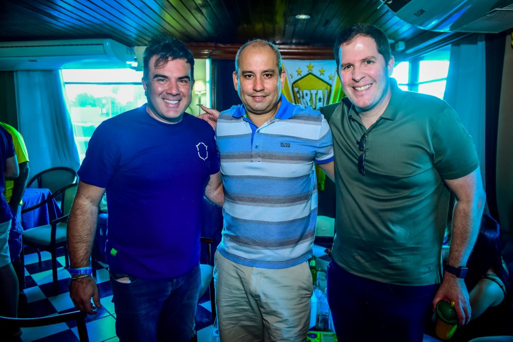 Danilo Dias, André Linheiro E Rodrigo Carneiro