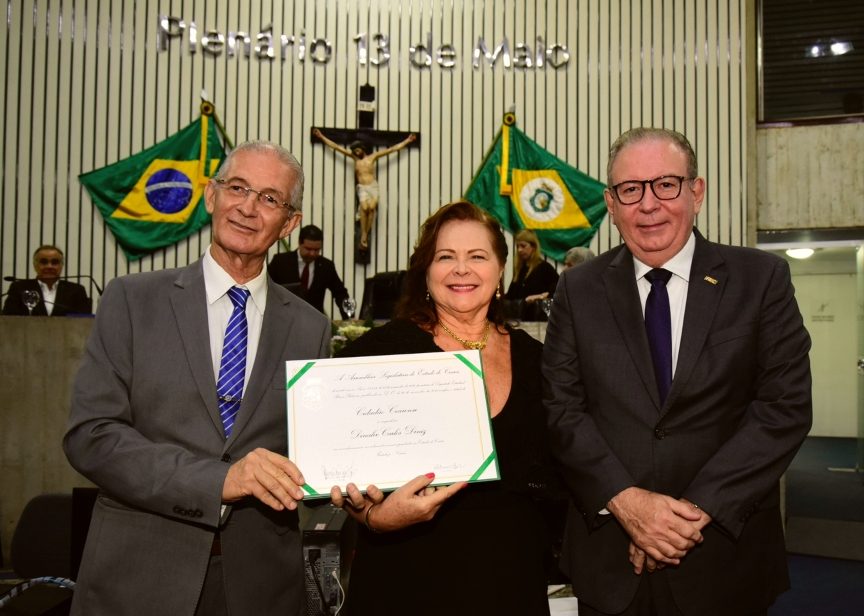 Ricardo Cavalcante prestigia homenagem ao presidente do Sinconpe na Assembleia