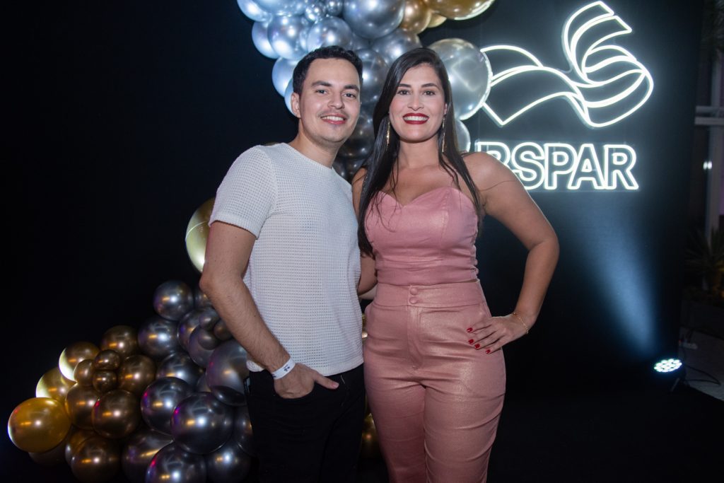 Douglas Ferreira E Lydyane Araújo