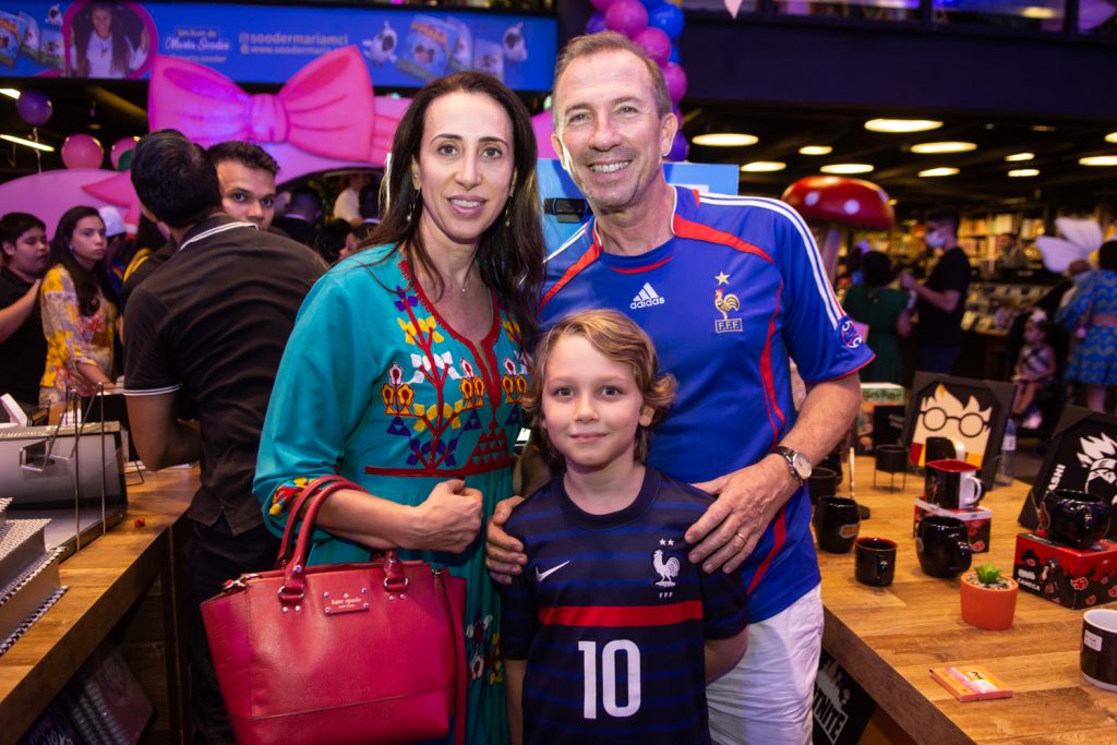 Ellen, Philippe E Lucas Godefroit