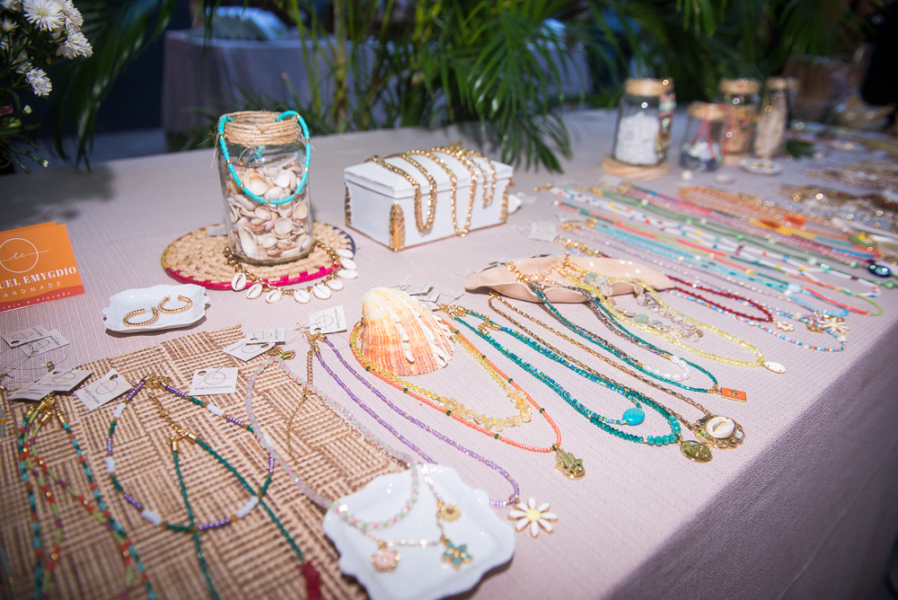 Exposição Artísticas No Lô Restaurante (27)