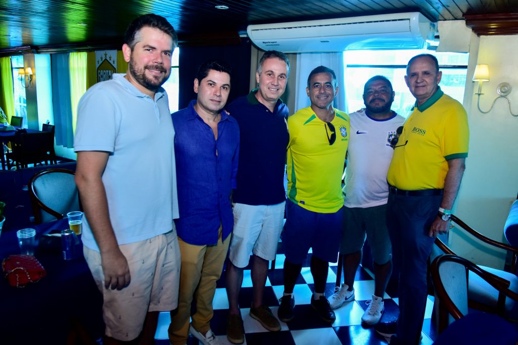Fabio Zech, Pompeu Vasconcelos, Anderson Valença, Daniel Rocha, Eduardo Flecha E Francisco Caminha