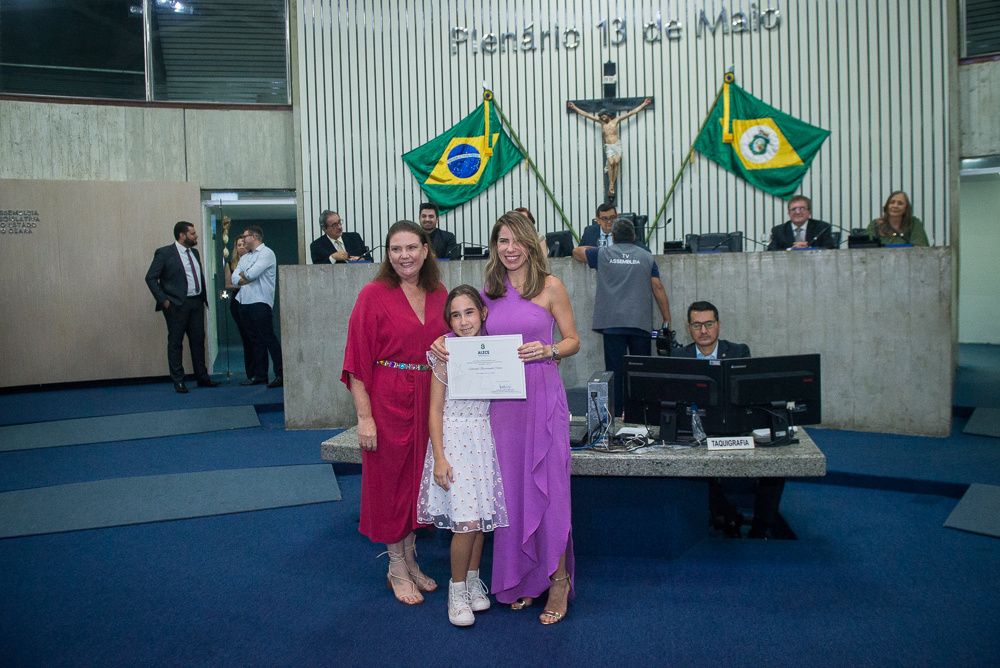 Fernanda Pessoa, Sofia E Sabrina Costa (3)