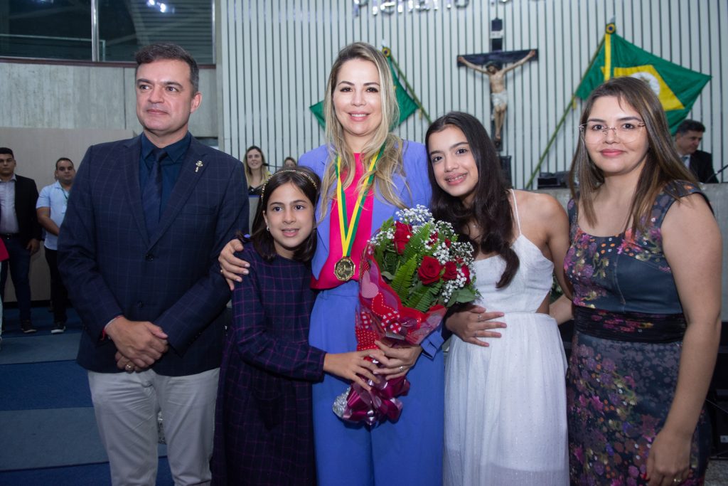 Fernando, Luisa, Onélia E Maria Fernanda Santana, Larissa Lemos