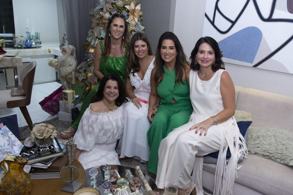 Georgeana Guedes, Marina Albuquerque, Ana Wladia Barreira, Renata Vale E Luciana Lobo