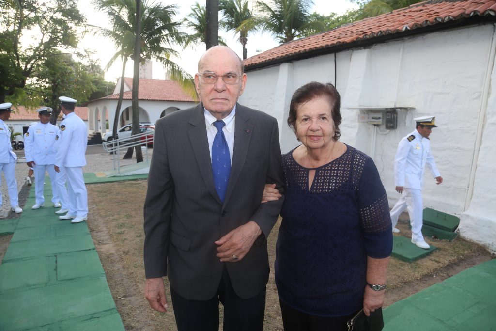 Gil Bezerra E Elis Gradvohl