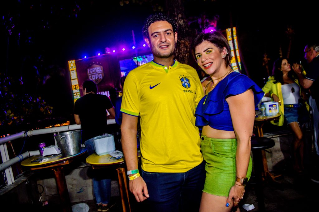 Helder E Thais Moreira