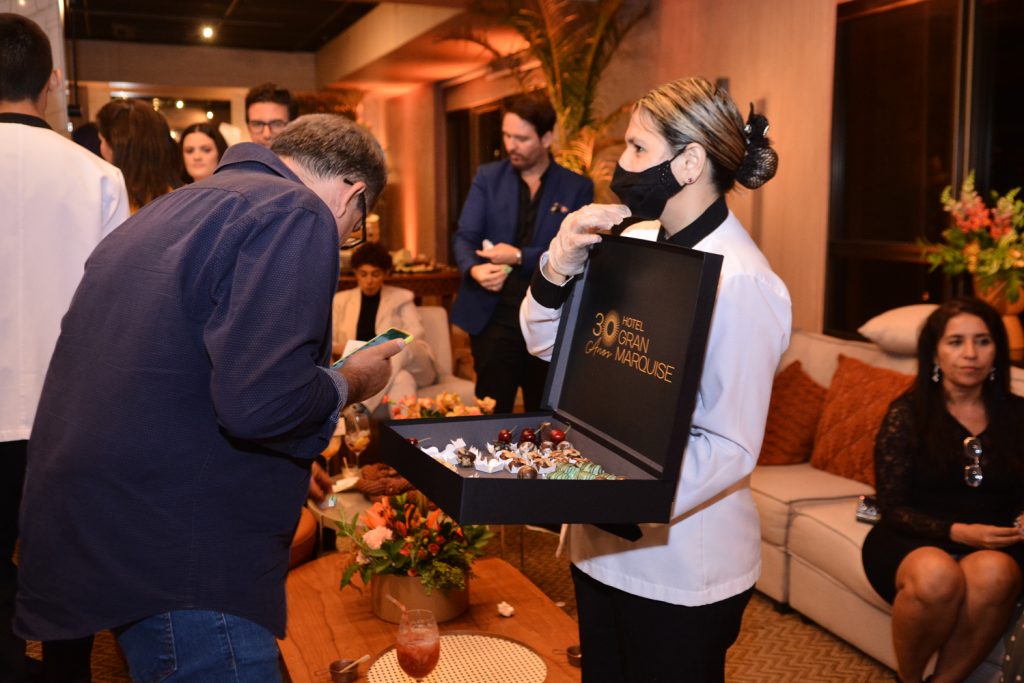 Hotel Gran Marquise 30 Anos (37)