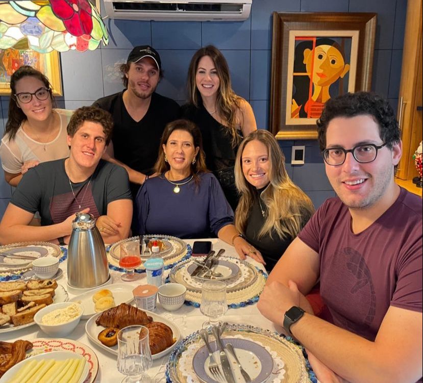 Regina Dias Branco celebra a nova idade rodeada pelo carinho da família