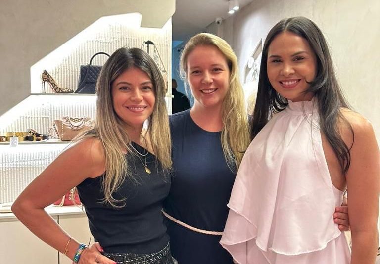 Natal vibes - Selecto Joias, Monique Benevides e Fashion Recycle recebem em evento especial
