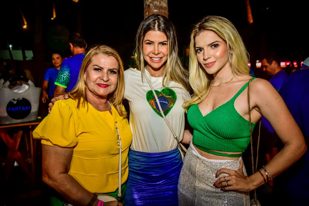 Iracilda Roças, Salusa Roças E Virna Holanda (2)