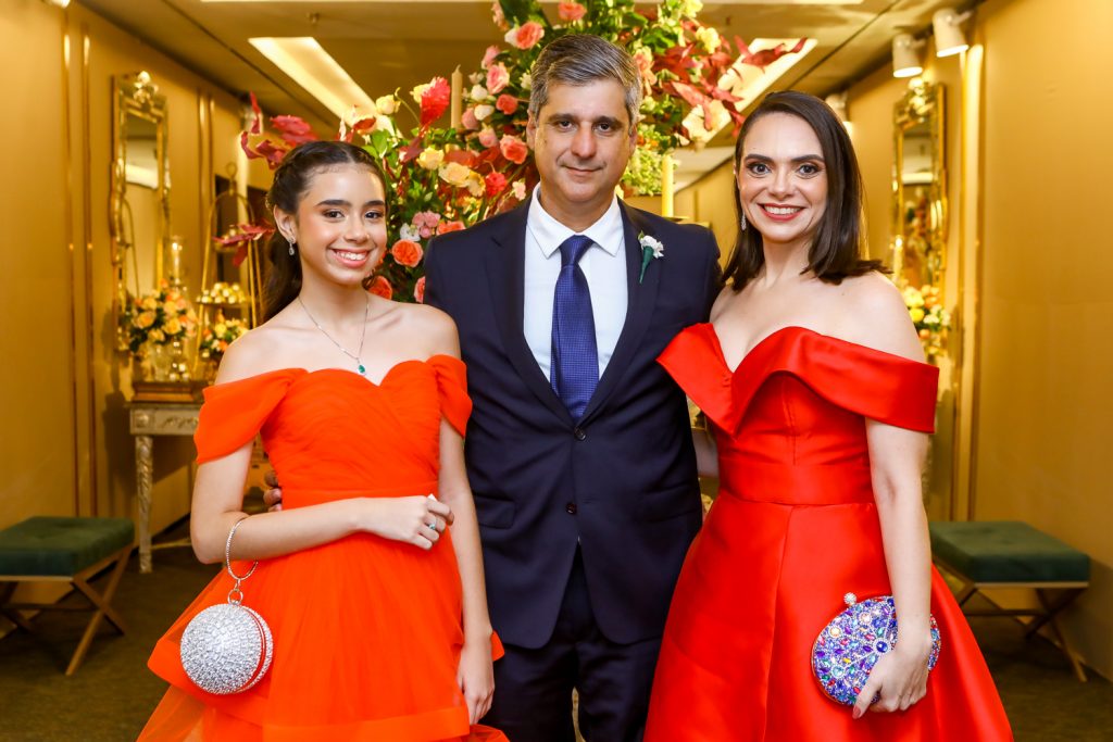 Isabella, Roberto E Claudia Pinheiro