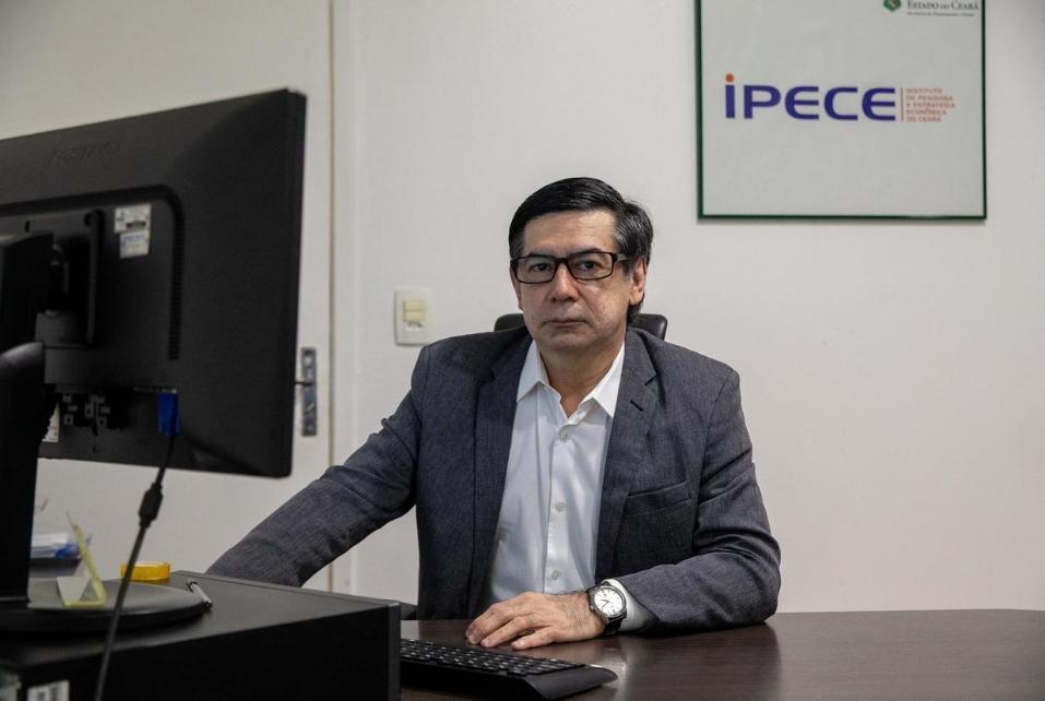 Ipece lança livro sobre cenário socioeconômico do Ceará