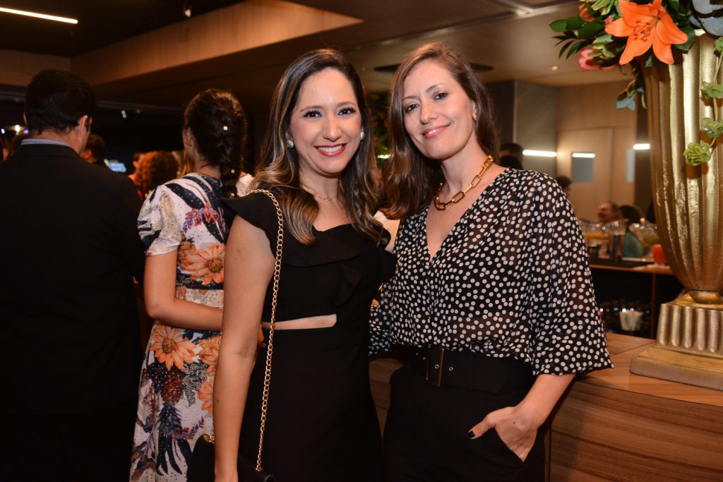 Joyce Soares E Aline Ratis
