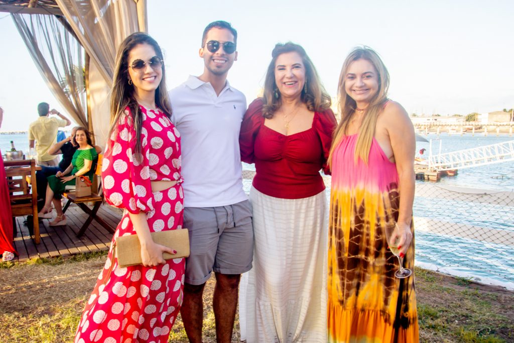 Júlia Camelo, Filipe Andrade, Jória Araripe E Ana Cristina Camelo