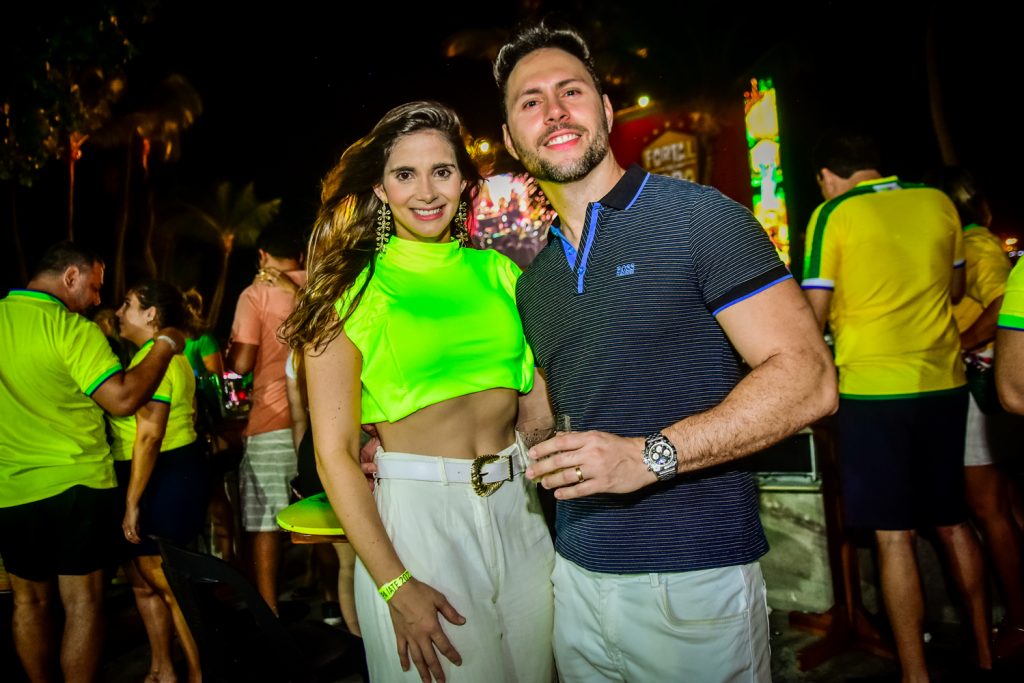 Juliana E André Aires