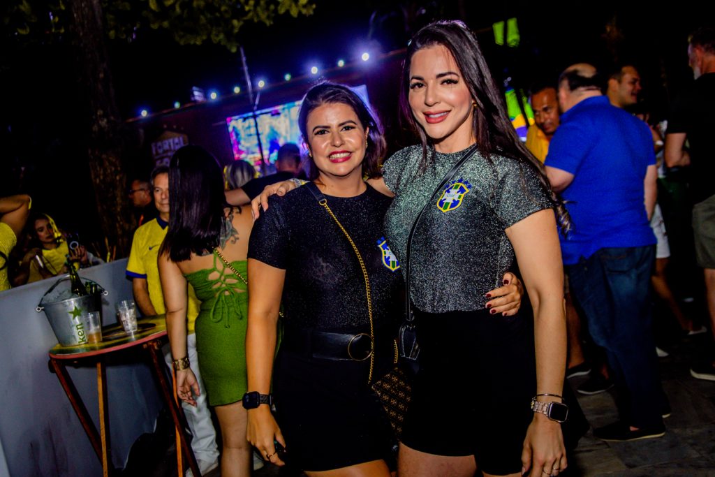 Juliana Guerra E Lane Lima