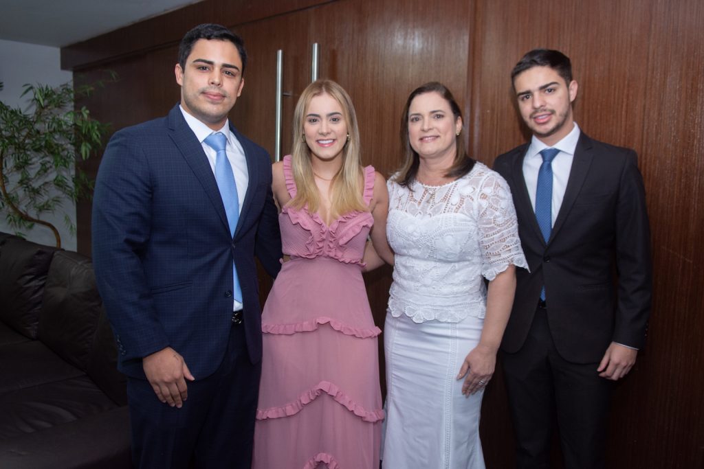 Kaio, Cecilia, Cristiane E Eduardo Leitão