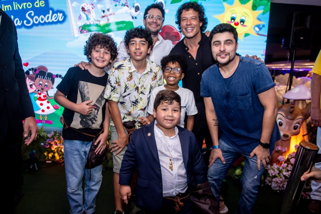 Lançamento Do Livro A Pequena Maria E A Semente Do Amor De Maria Sooder (3)