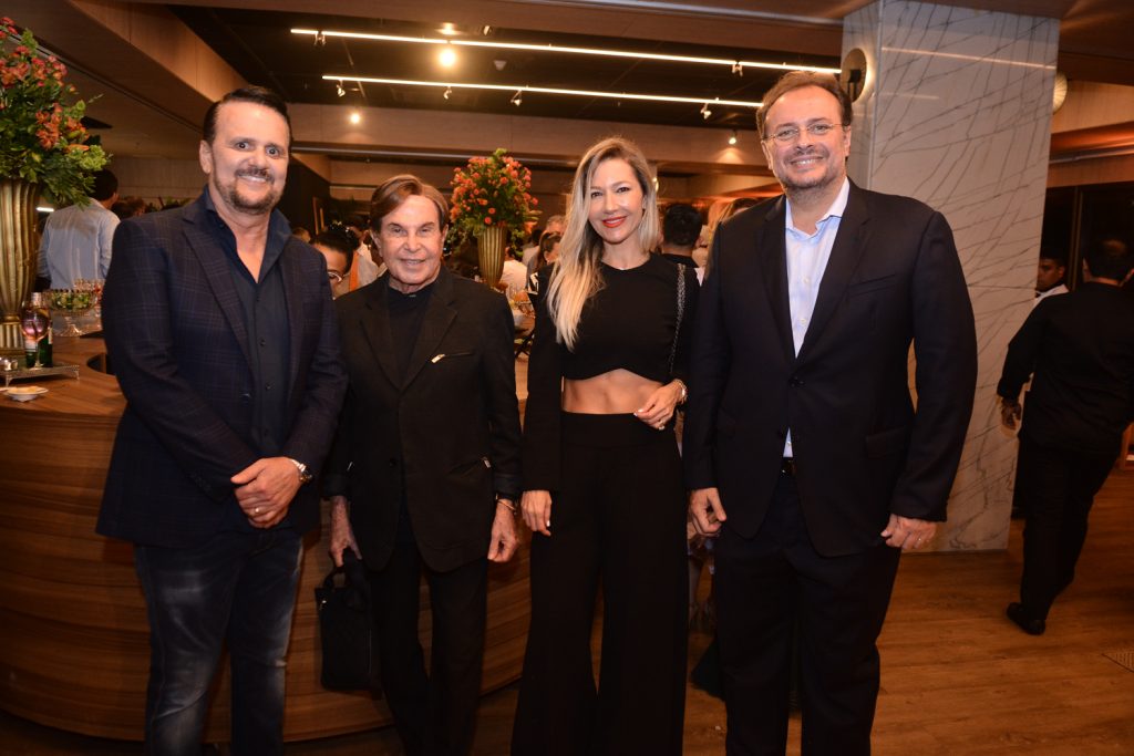 Lázaro Medeiros, Carmen Rangel E Adriano Nogueira