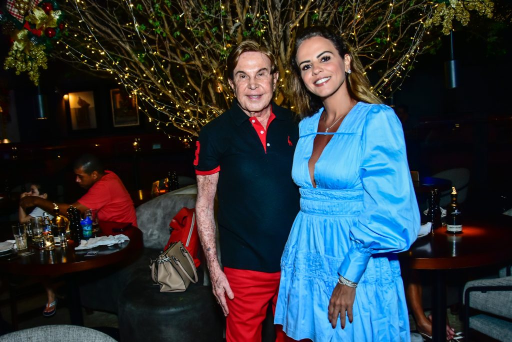 Lázaro Medeiros E Michelle Novaes