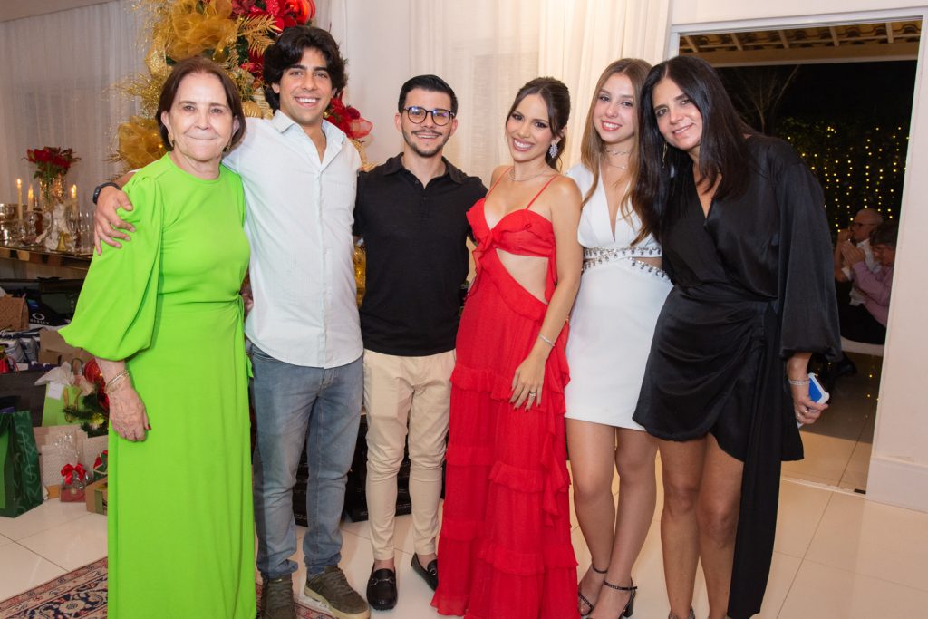 Lenita E André Negrão, Pedro Paulo Carapeba, Nicole Vasconcelos, Mel E Luciana Negrão