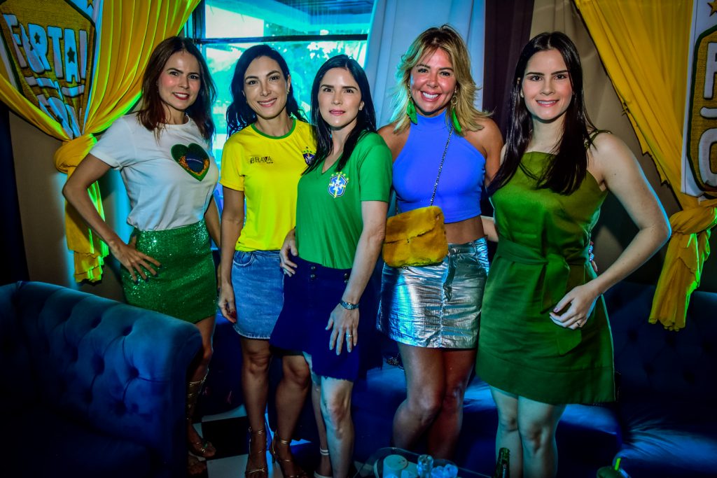 Luciana Sousa, Danielle Linheiro, Marília Vasconcelos, Patrícia Dias E Camile Quintão