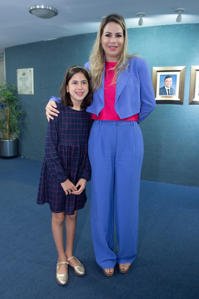 Luisa E Onélia Santana