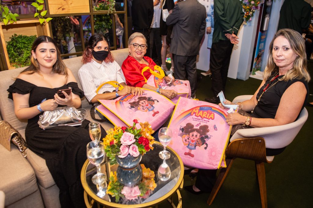 Luiza Alencar, Vitória Gomes, Terezinha Lima E Geandra Gomes