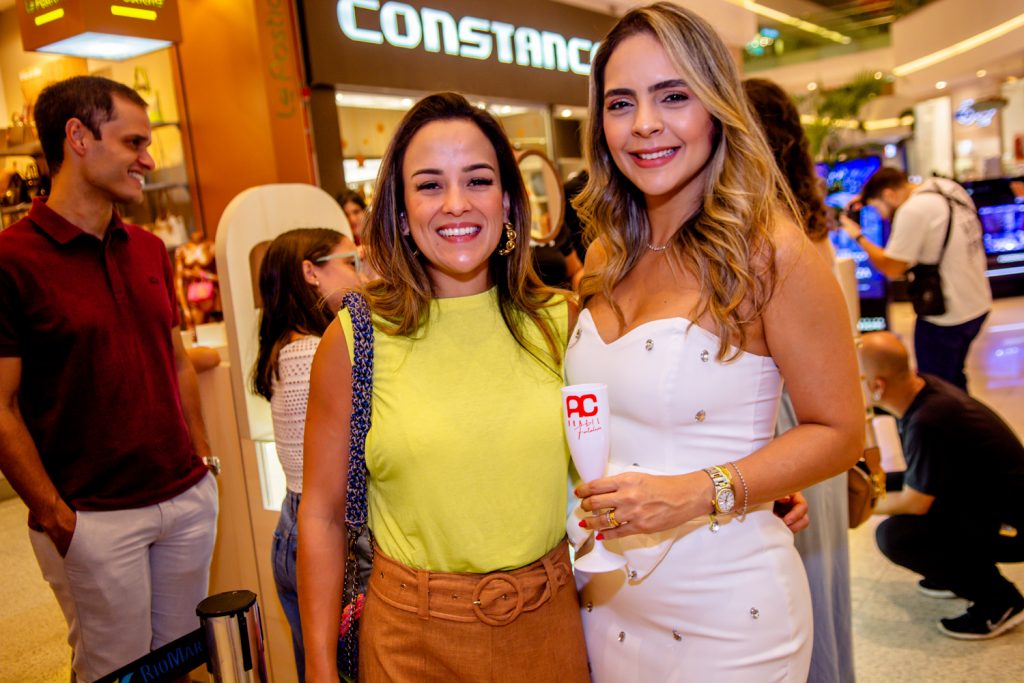 Mayara Porto E Juliana Brito