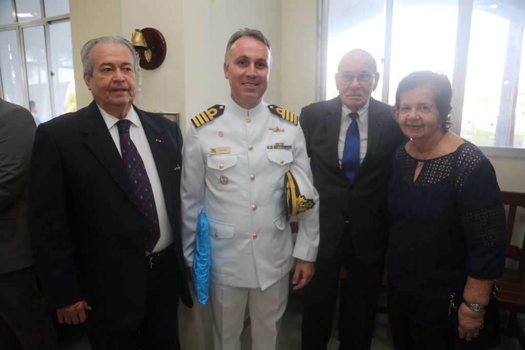 Meton Vasconceloos, Comandante Valenca, Gil Bezerra E Elisa Gradvohl