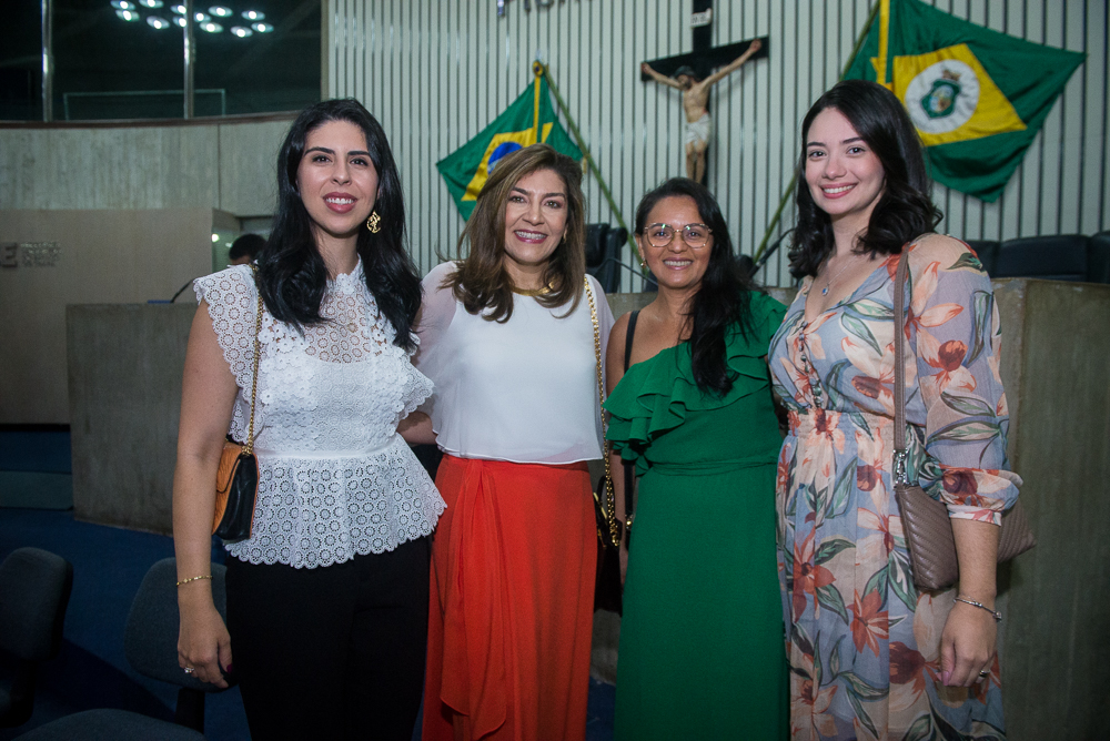 Natalia Medeiros, Danielle Valente, Silvani Texeira E Amanda Jenkins (1)