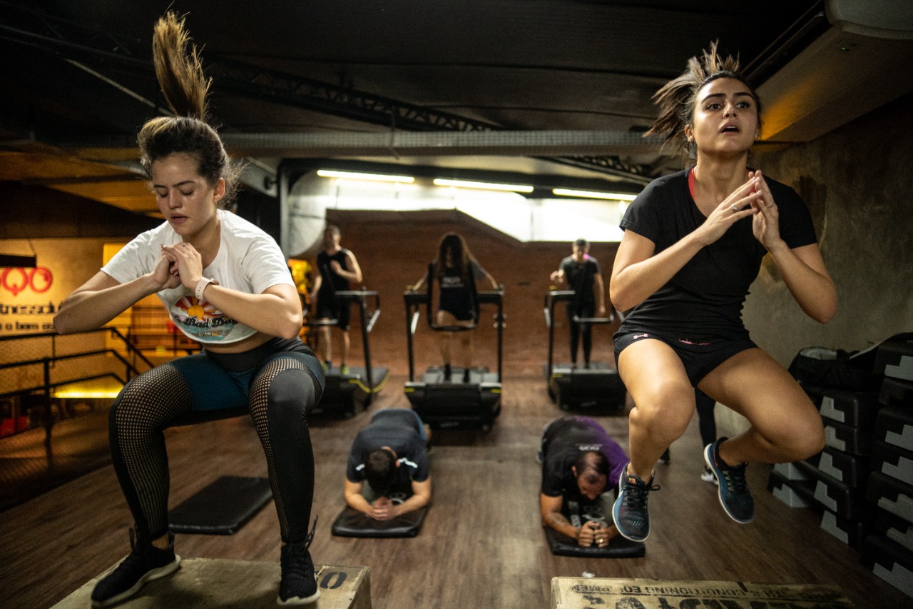 Ayo Fitness Club dá dicas de como cuidar do corpo durante as festas de fim de ano