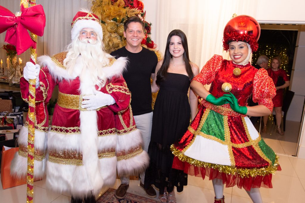 Papai Noel, Philippe Carapeba, Isadora Barbosa E Natalina