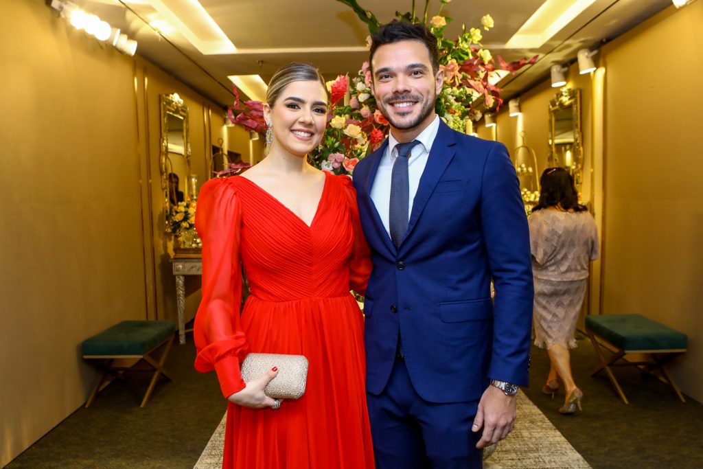 Paula Linhares E Luiz Marques